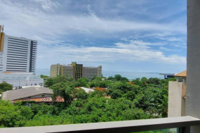 The Cloud at Pratumnak Sea view
